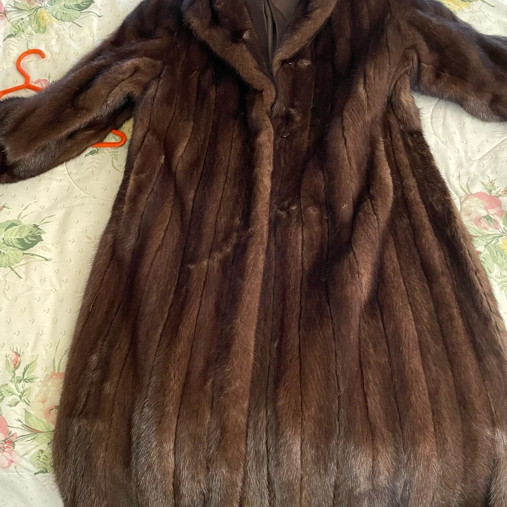 Mink coat - Picture 9 of 14
